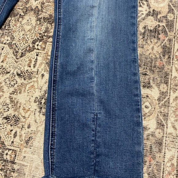 Free People 5 Button Closure Split Front Crop Medium Denim Jeans Womens 28” - Picture 7 of 11